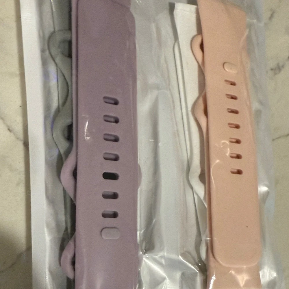 ⚠️ 5/25: Set of 4 Smartwatch Replacement Bands - Purple, Green, White and Pink